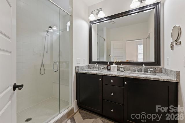 1435 Tippah Park Court, Charlotte, NC 28205