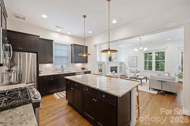 1435 Tippah Park Court, Charlotte, NC 28205