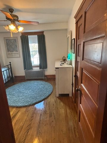 460 Burncoat B, Worcester, MA 01606