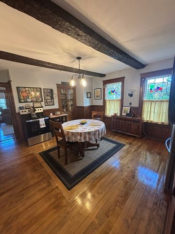 460 Burncoat B, Worcester, MA 01606