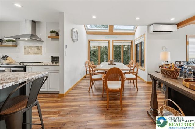 304 Cross Country Lane, Jackson Twp, PA 18372