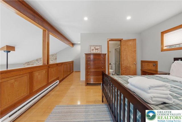 304 Cross Country Lane, Jackson Twp, PA 18372