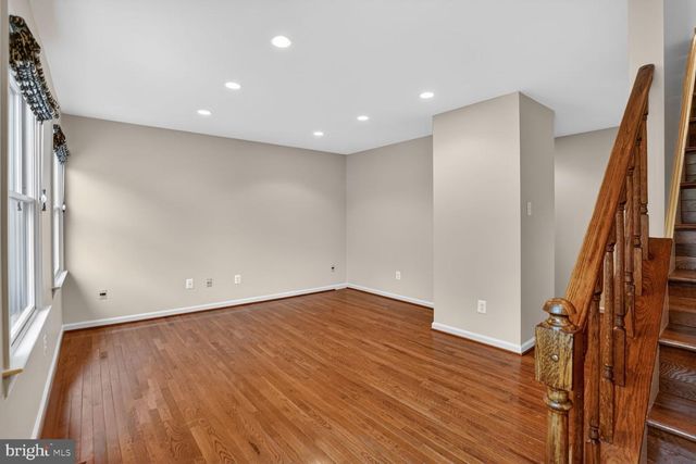 7007 DEVEREUX CIRCLE DR, Alexandria, VA 22315
