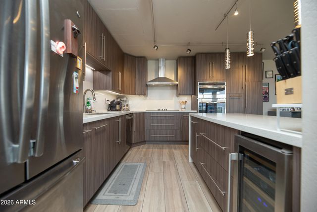 2323 N CENTRAL Avenue 903, Phoenix, AZ 85004