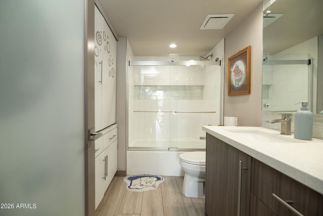2323 N CENTRAL Avenue 903, Phoenix, AZ 85004