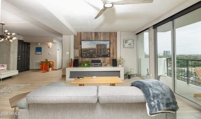 2323 N CENTRAL Avenue 903, Phoenix, AZ 85004