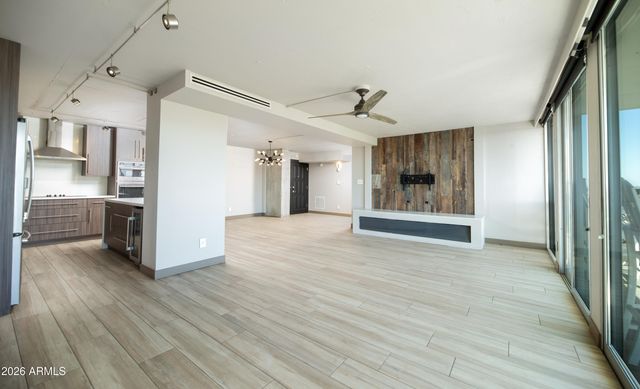 2323 N CENTRAL Avenue 903, Phoenix, AZ 85004