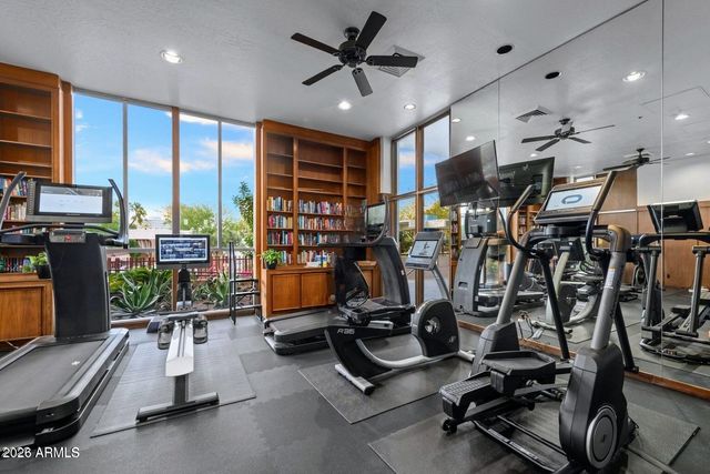 2323 N CENTRAL Avenue 903, Phoenix, AZ 85004