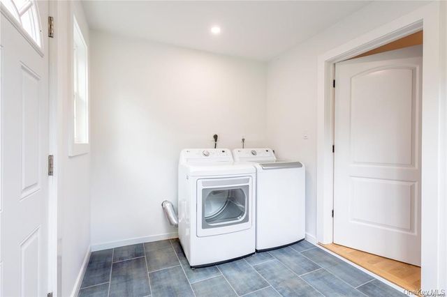 30 Vail Avenue, East Quogue, NY 11942