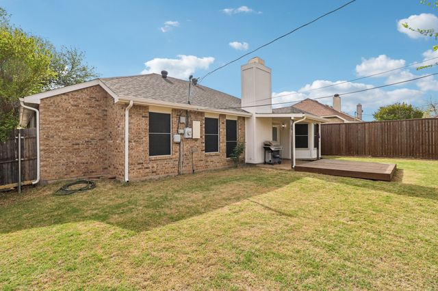 6700 Towerwood Drive, Arlington, TX 76001