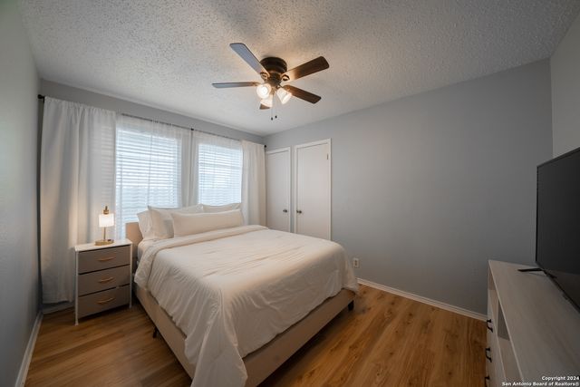 8027 Forest Bridge, Live Oak, TX 78233