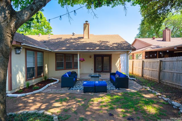 8027 Forest Bridge, Live Oak, TX 78233