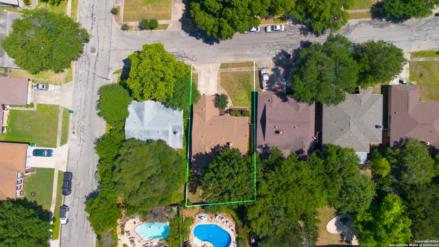 8027 Forest Bridge, Live Oak, TX 78233