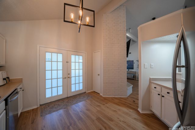 8027 Forest Bridge, Live Oak, TX 78233