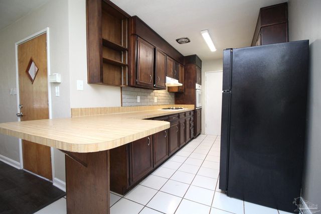 86 S Madison Dr, Pensacola, FL 32505