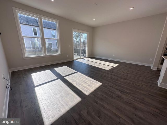 2453 LIBERTY LOOP, Herndon, VA 20171