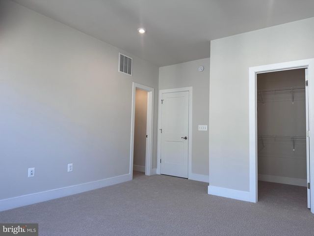 2453 LIBERTY LOOP, Herndon, VA 20171