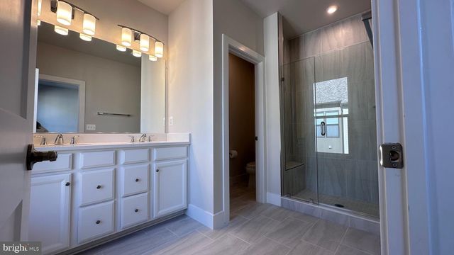 2453 LIBERTY LOOP, Herndon, VA 20171