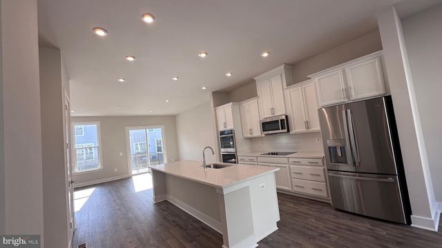 2453 LIBERTY LOOP, Herndon, VA 20171