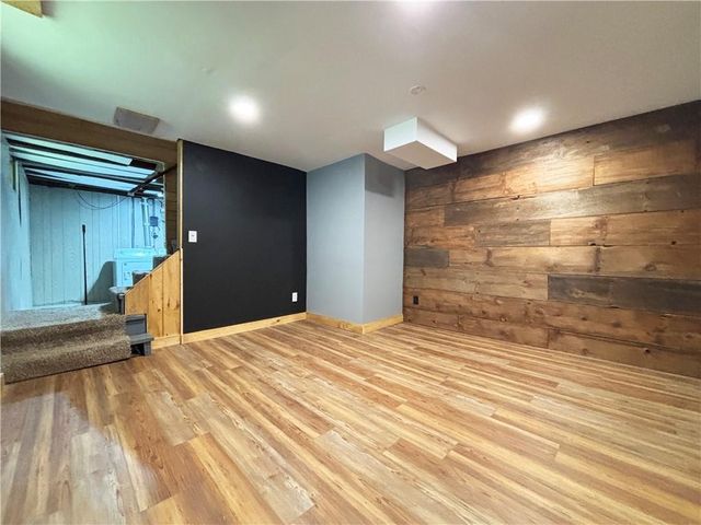 301 W Newton Street, Rice Lake, WI 54868