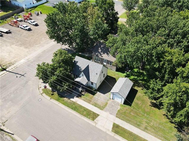 301 W Newton Street, Rice Lake, WI 54868