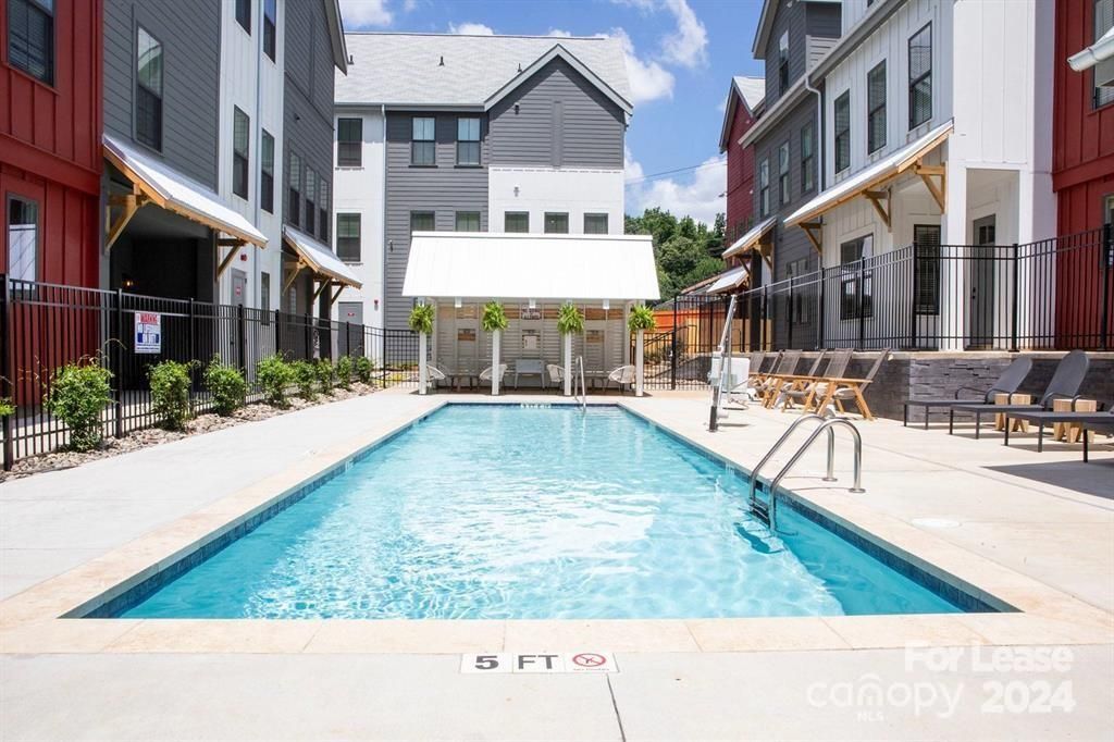 2925 Commonwealth Avenue C2, Charlotte, NC 28205