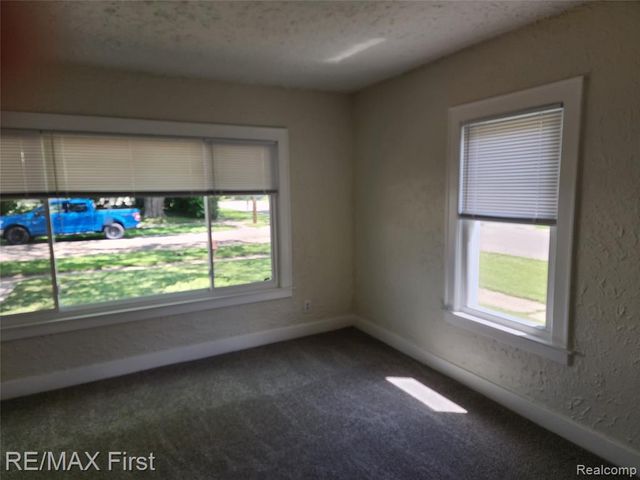 995 Lakeview Street, Waterford, MI 48328