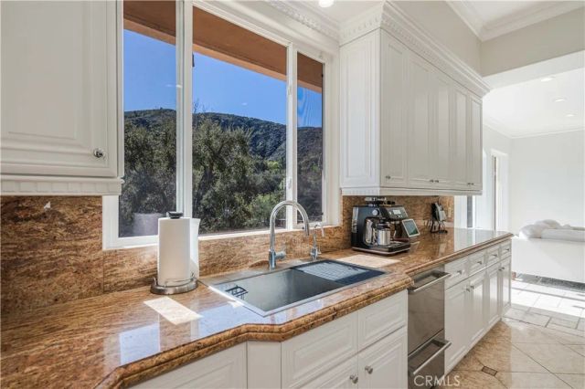 11 Baymare, Bell Canyon, CA 91307