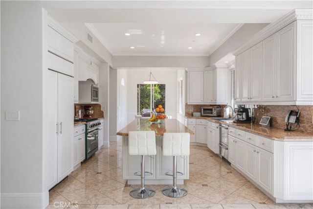 11 Baymare, Bell Canyon, CA 91307