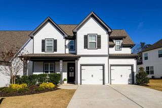 5193 Parkwood Drive, Flowery Branch, GA 30542