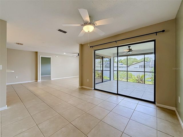 2733 COUNTRYSIDE BOULEVARD 105, Clearwater, FL 33761