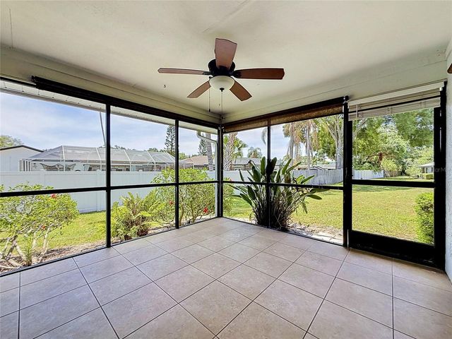 2733 COUNTRYSIDE BOULEVARD 105, Clearwater, FL 33761