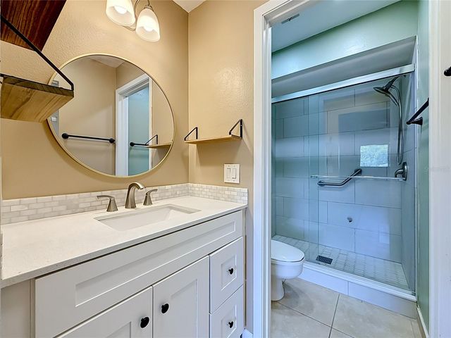 2733 COUNTRYSIDE BOULEVARD 105, Clearwater, FL 33761