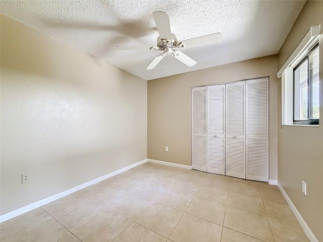 2733 COUNTRYSIDE BOULEVARD 105, Clearwater, FL 33761