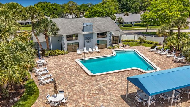 2733 COUNTRYSIDE BOULEVARD 105, Clearwater, FL 33761