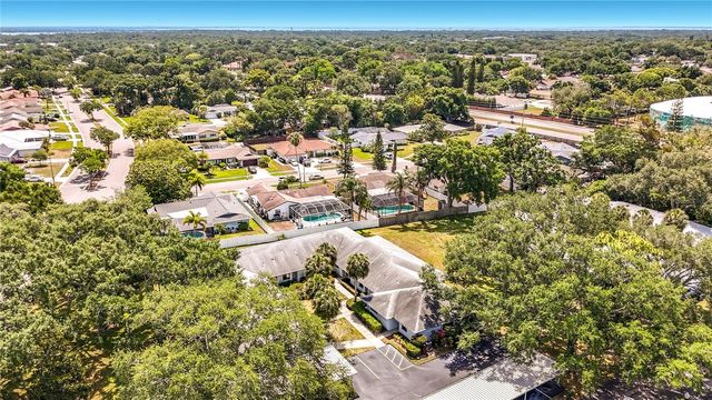 2733 COUNTRYSIDE BOULEVARD 105, Clearwater, FL 33761