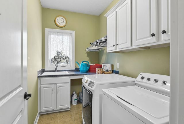 110 N MILLARD Street, Council Bluffs, IA 51503