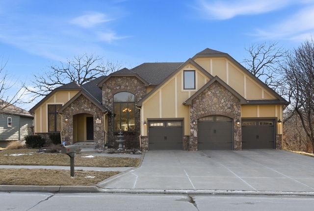 110 N MILLARD Street, Council Bluffs, IA 51503