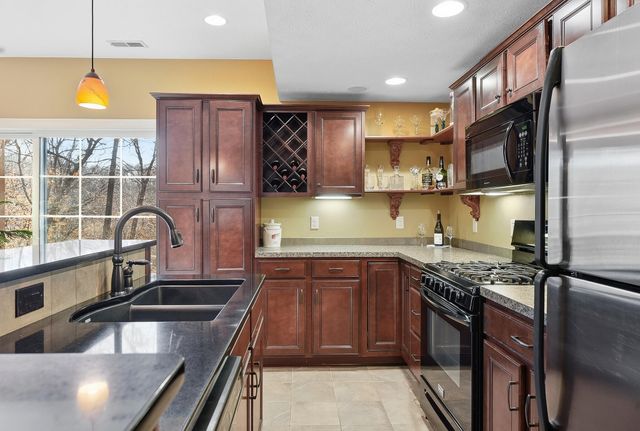 110 N MILLARD Street, Council Bluffs, IA 51503