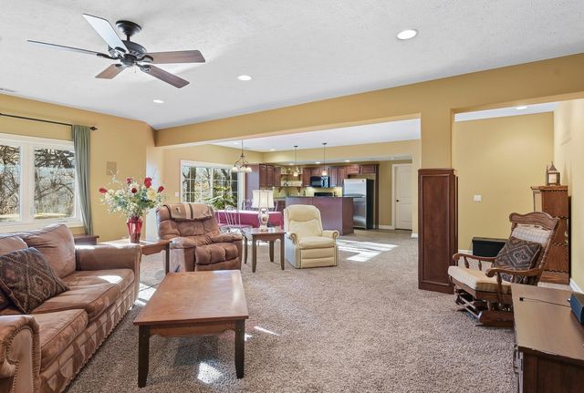 110 N MILLARD Street, Council Bluffs, IA 51503