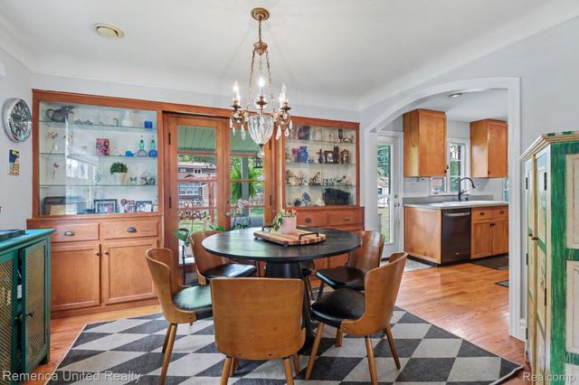 1328 W Ann Arbor Trail, Plymouth, MI 48170