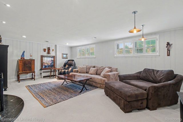 1328 W Ann Arbor Trail, Plymouth, MI 48170
