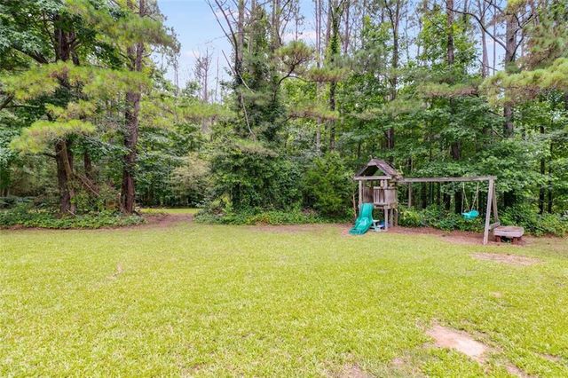 25 Chemin Place, Sharpsburg, GA 30277