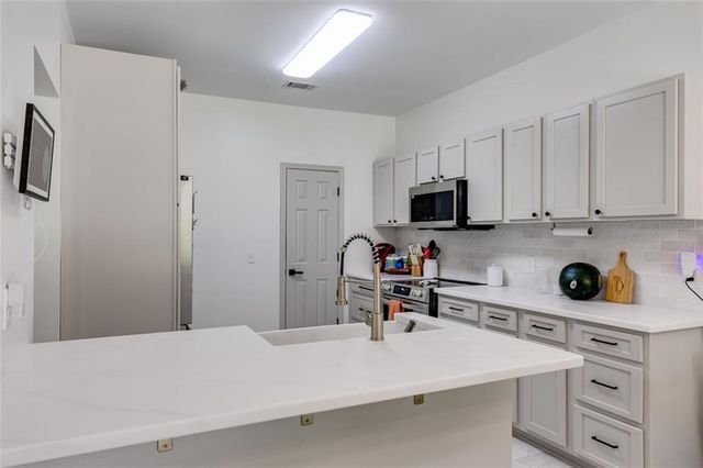 25 Chemin Place, Sharpsburg, GA 30277