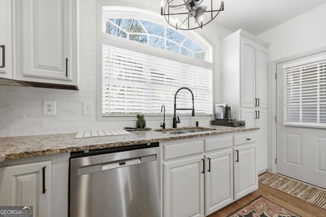 301 Port Laz Lane, Eatonton, GA 31024