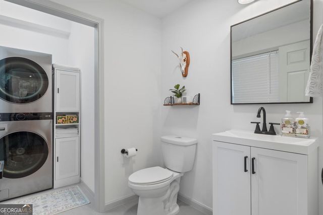 301 Port Laz Lane, Eatonton, GA 31024