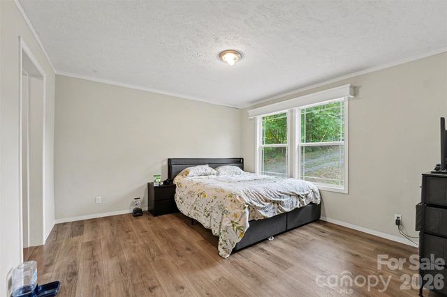 2998 Wilderness Trace, Claremont, NC 28610