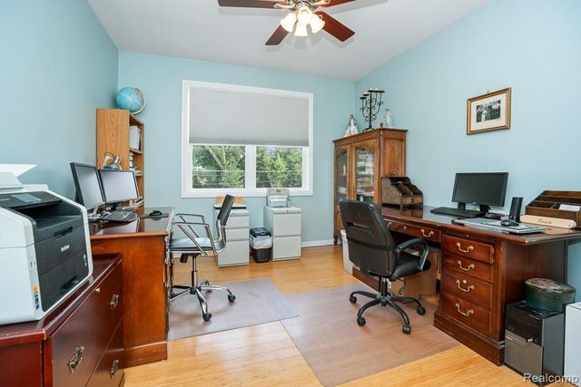 42328 Hickorywood Drive, Sterling Heights, MI 48314