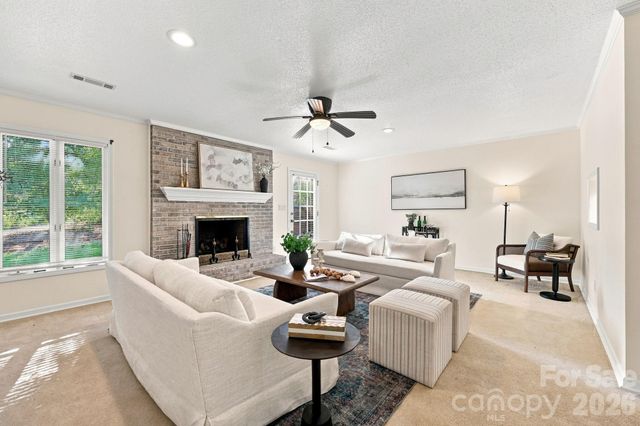 103 Briar Ridge Circle, Winston Salem, NC 27104