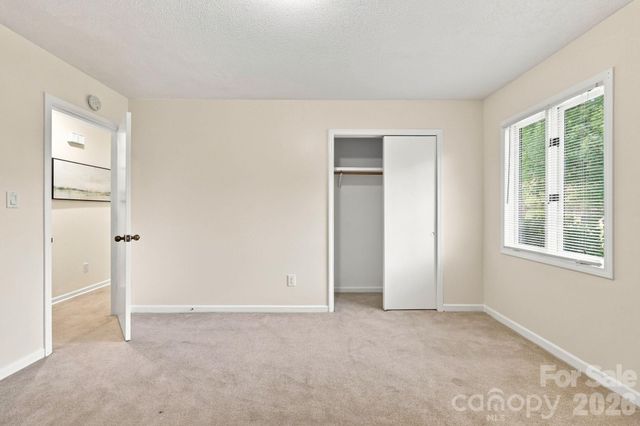 103 Briar Ridge Circle, Winston Salem, NC 27104